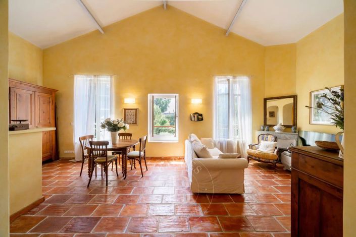 Image No.5-Maison de 4 chambres à vendre à Cannes