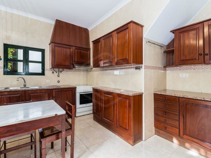 Image No.16-Maison de 7 chambres à vendre à Loule