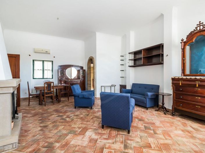 Image No.4-Maison de 7 chambres à vendre à Loule