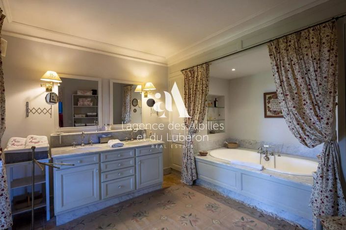 Image No.23-10 Bed House for sale