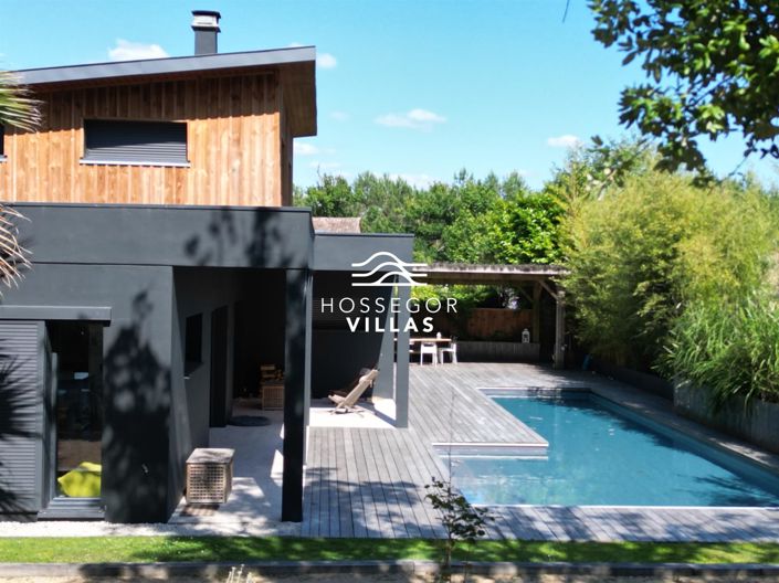 Image No.2-4 Bed House for sale