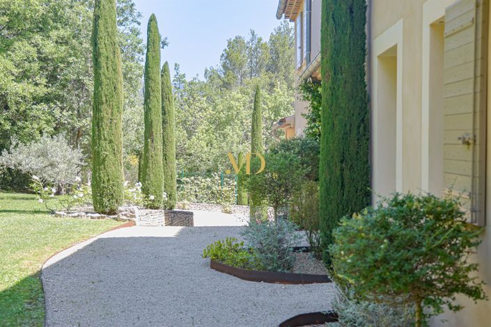 Image No.2-Maison de 5 chambres à vendre à Vaucluse