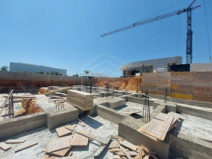 Image No.18-3 Bed House for sale