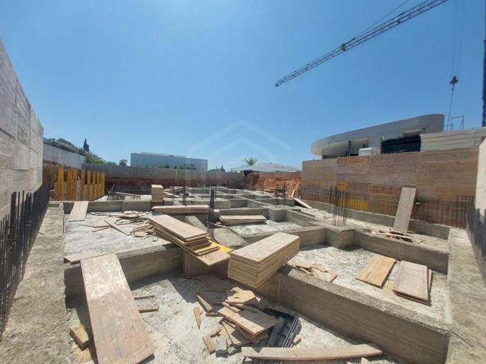 Image No.20-3 Bed House for sale