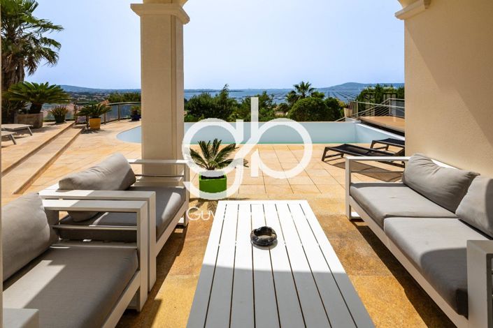 Image No.22-6 Bed House for sale