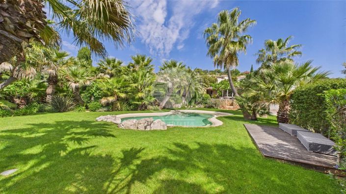 Image No.5-5 Bed House for sale