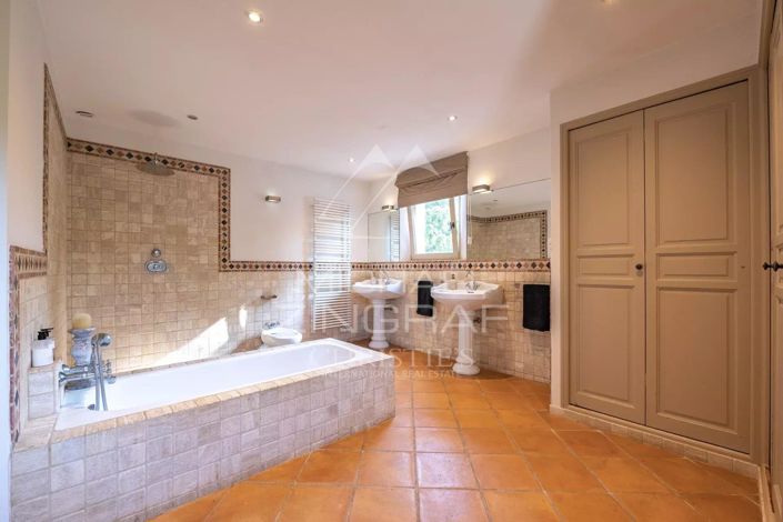 Image No.8-Maison de 4 chambres à vendre à Mandelieu-la-Napoule