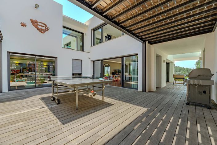 Image No.50-6 Bed House for sale