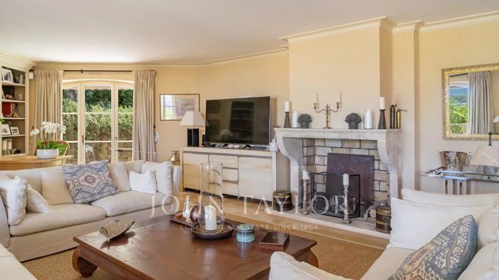 Image No.10-Maison de 4 chambres à vendre à Mougins