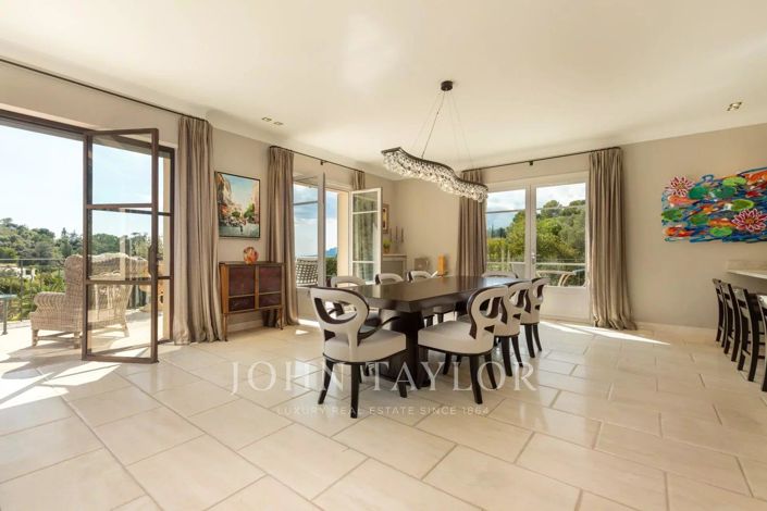 Image No.11-Maison de 4 chambres à vendre à Cannes