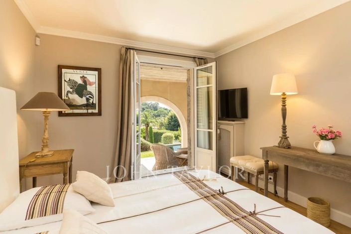 Image No.15-Maison de 4 chambres à vendre à Cannes