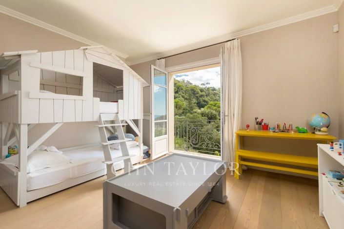 Image No.19-Maison de 4 chambres à vendre à Cannes