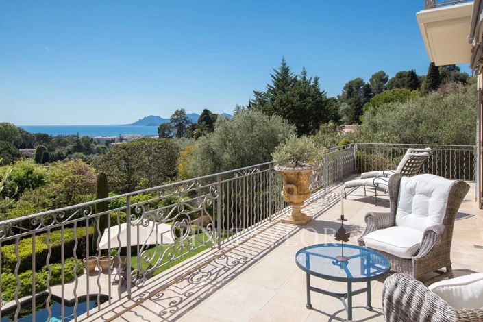 Image No.5-Maison de 4 chambres à vendre à Cannes