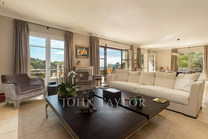 Image No.9-Maison de 4 chambres à vendre à Cannes