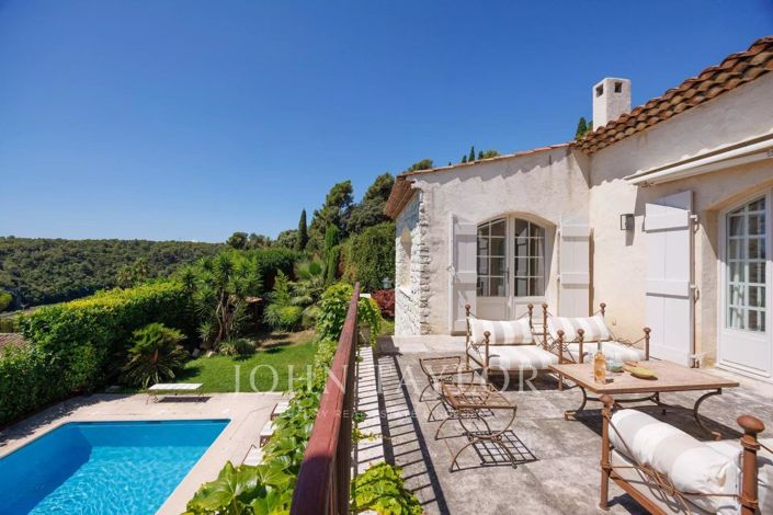 Image No.9-5 Bed House for sale