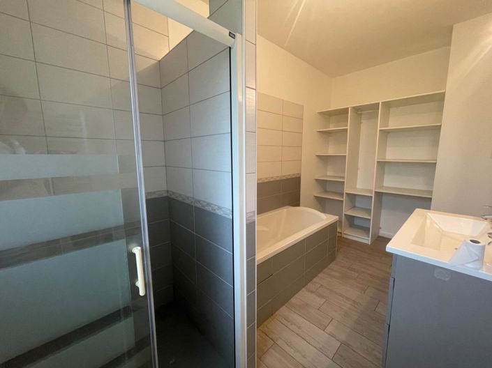 Image No.10-Maison de 3 chambres à vendre à Oloron-Sainte-Marie