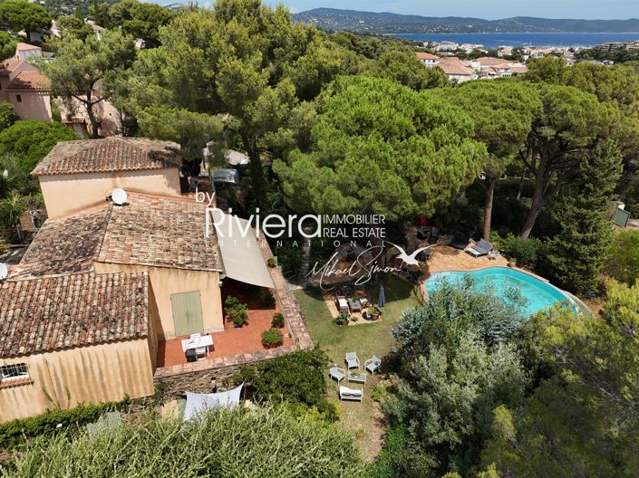 Image No.2-Maison de 9 chambres à vendre à Cavalaire-sur-Mer