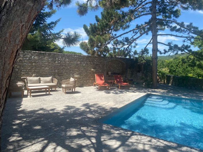 Image No.7-Propriété de 8 chambres à vendre à Saint-Martin-de-Castillon