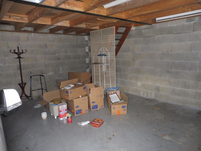 Image No.9-3 Bed House for sale