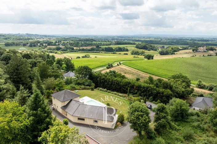 Image No.8-4 Bed House for sale