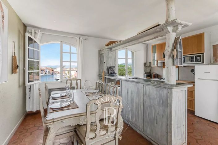 Image No.12-3 Bed Apartment for sale