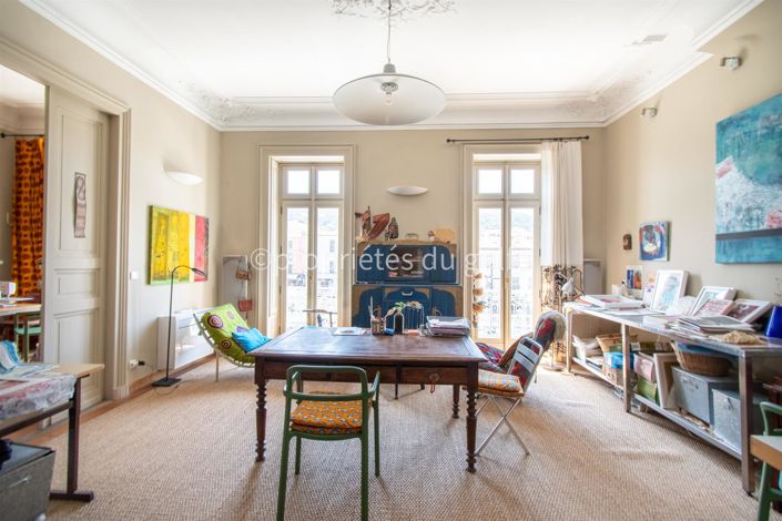 Image No.5-4 Bed Apartment for sale