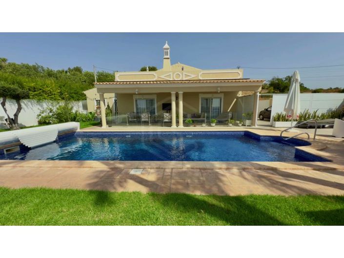 Image No.2-Maison de 4 chambres à vendre à Loule