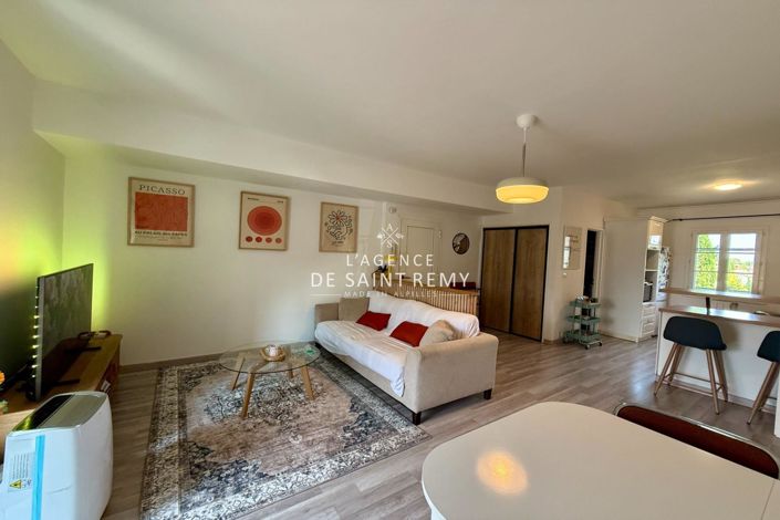 Image No.2-Appartement de 2 chambres à vendre à Saint-Remy-de-Provence