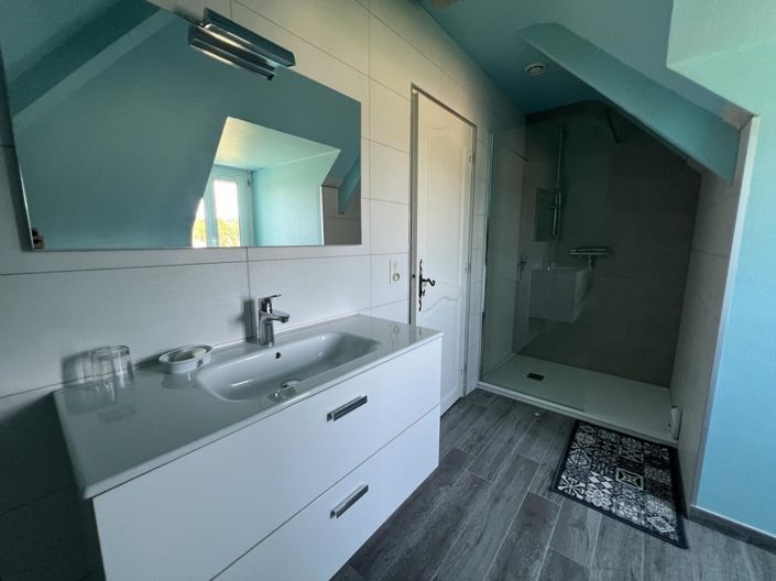 Image No.10-4 Bed House for sale