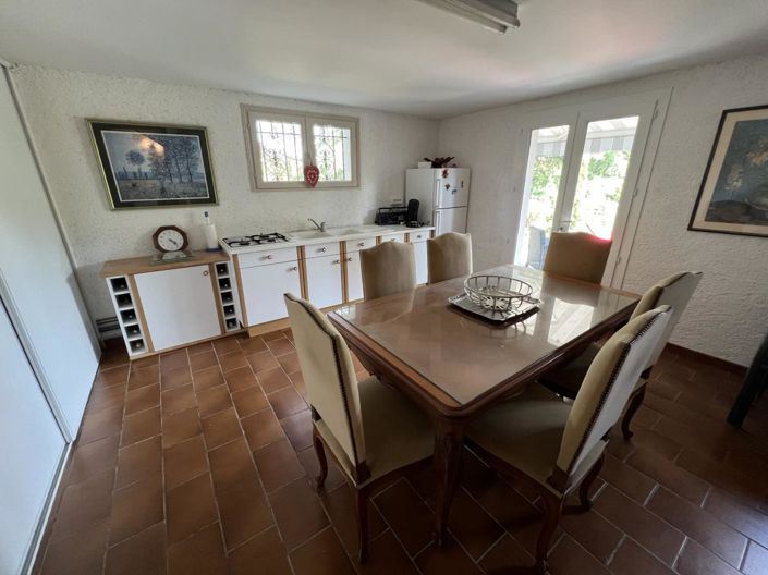 Image No.11-4 Bed House for sale