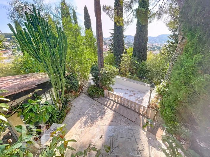 Image No.22-4 Bed House for sale