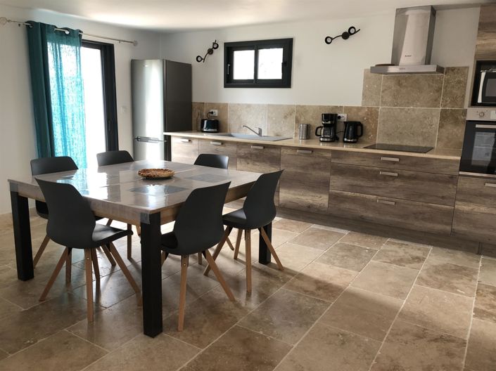 Image No.13-Maison de 14 chambres à vendre à Pernes-les-Fontaines