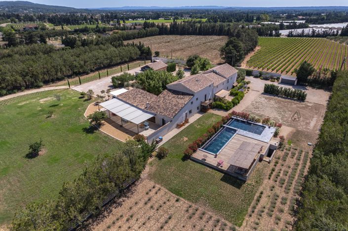 Image No.5-Maison de 14 chambres à vendre à Pernes-les-Fontaines