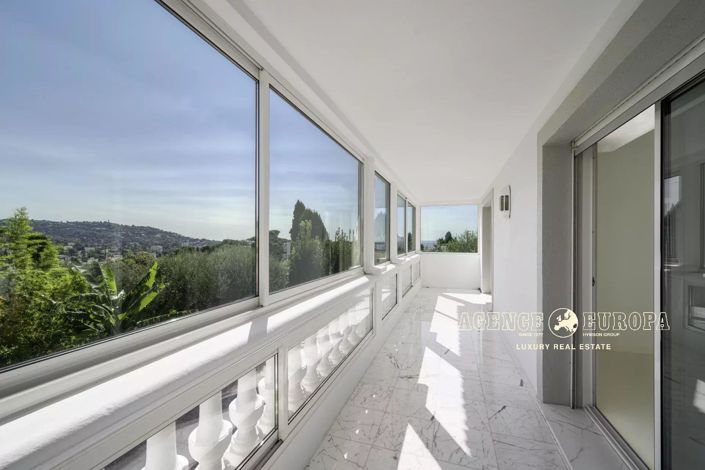 Image No.9-4 Bed House for sale