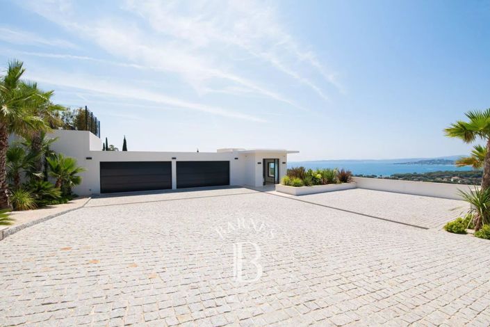 Image No.5-Maison de 6 chambres à vendre à Les Issambres