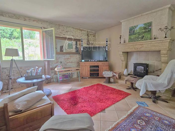 Image No.6-House for sale