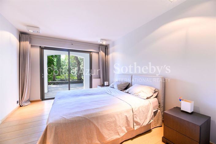 Image No.10-Propriété de 7 chambres à vendre à La Croix-Valmer