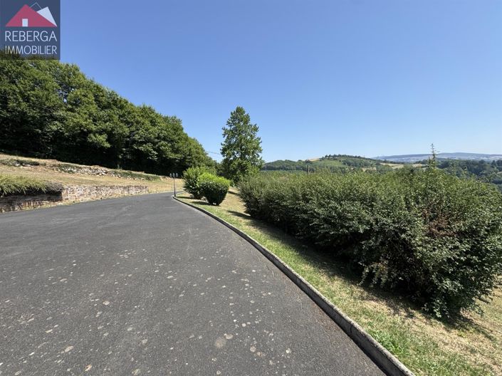 Image No.29-4 Bed House for sale