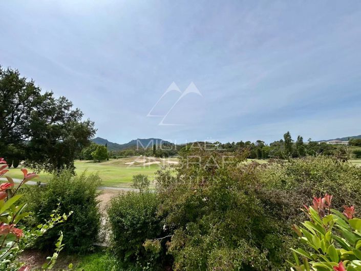 Image No.19-3 Bed House for sale