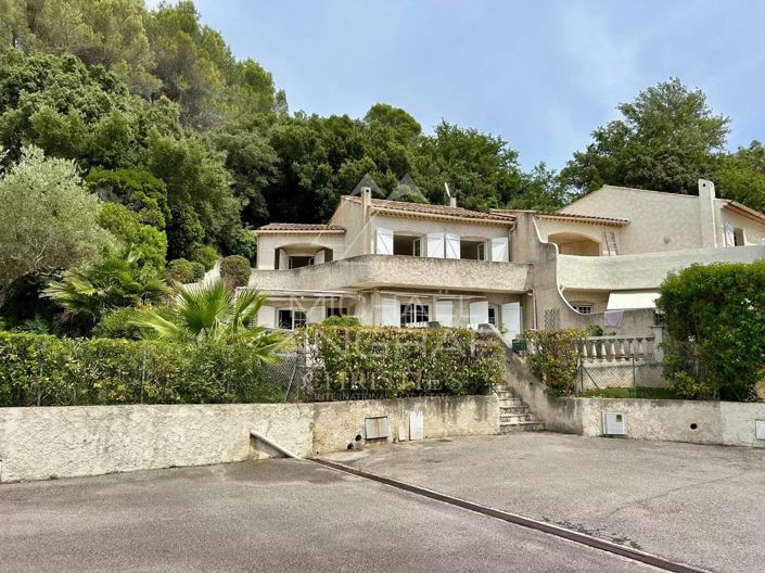 Image No.2-3 Bed House for sale