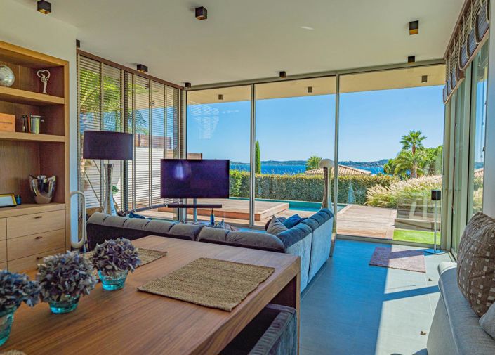 Image No.3-2 Bed House for sale