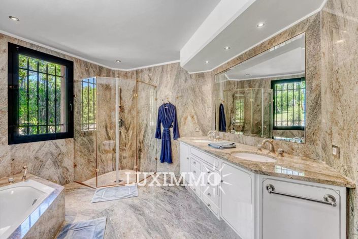 Image No.10-Maison de 6 chambres à vendre à Mougins