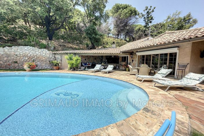 Image No.5-Maison de 5 chambres à vendre à La Garde-Freinet