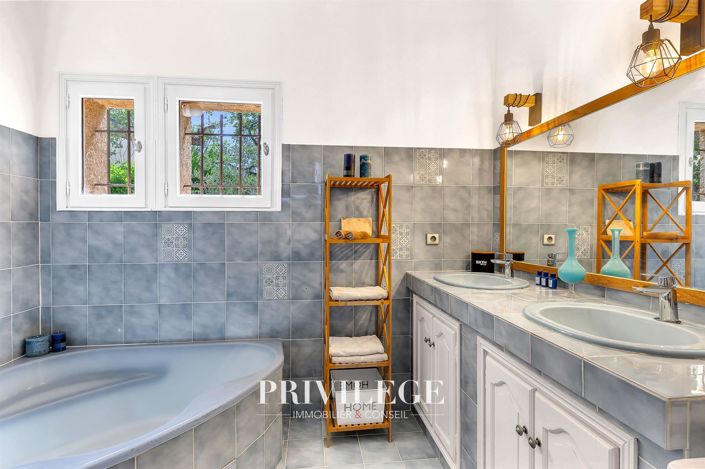 Image No.39-Maison de 4 chambres à vendre à Cabris