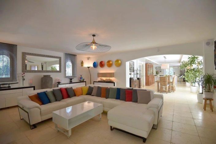 Image No.7-Maison de 4 chambres à vendre à Callian