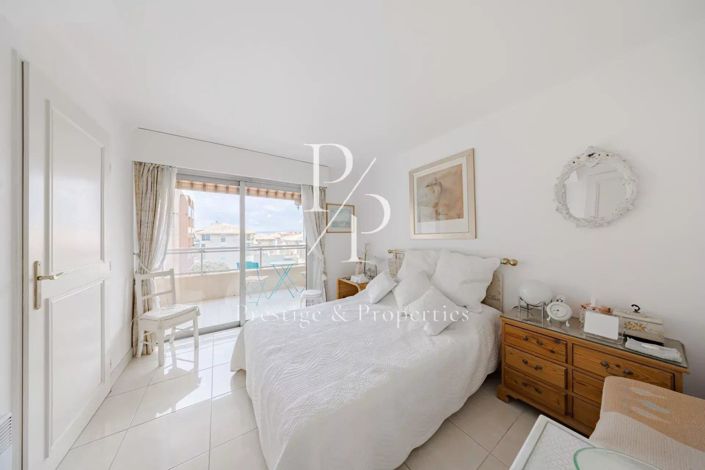 Image No.6-Appartement de 2 chambres à vendre à Saint-Raphael