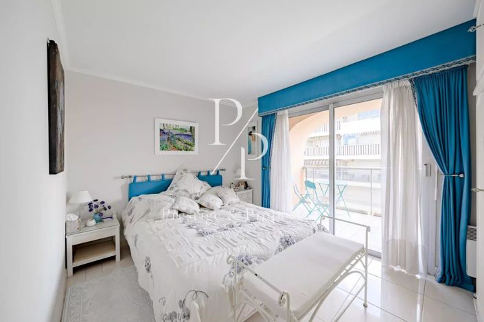 Image No.8-Appartement de 2 chambres à vendre à Saint-Raphael