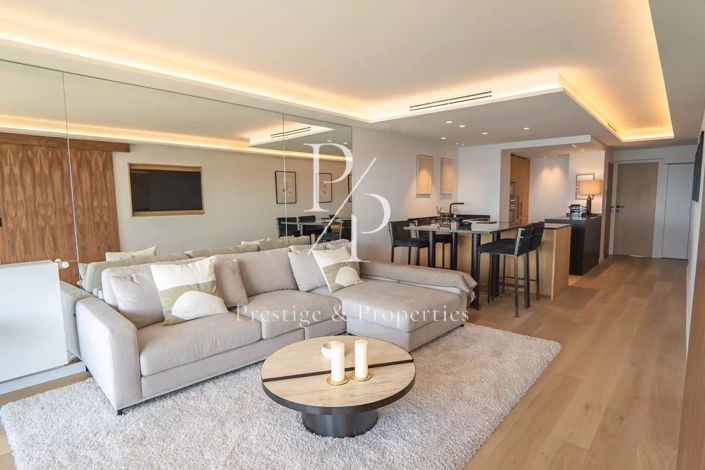 Image No.3-Appartement de 2 chambres à vendre à Cannes