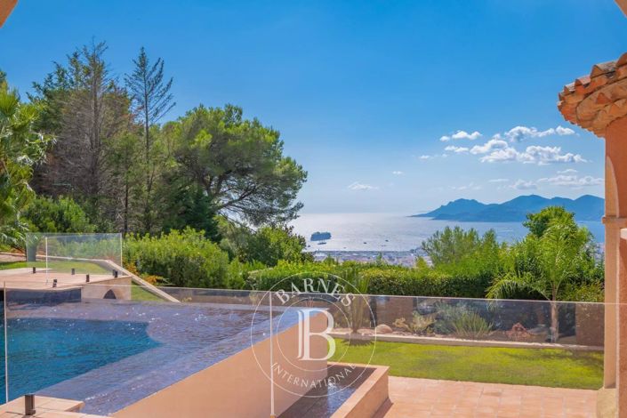 Image No.3-Maison de 6 chambres à vendre à Cannes