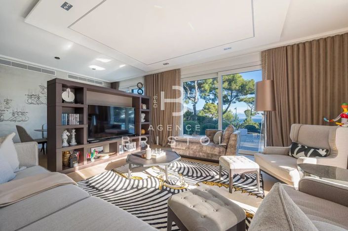 Image No.3-Maison de 4 chambres à vendre à Saint-Jean-Cap-Ferrat